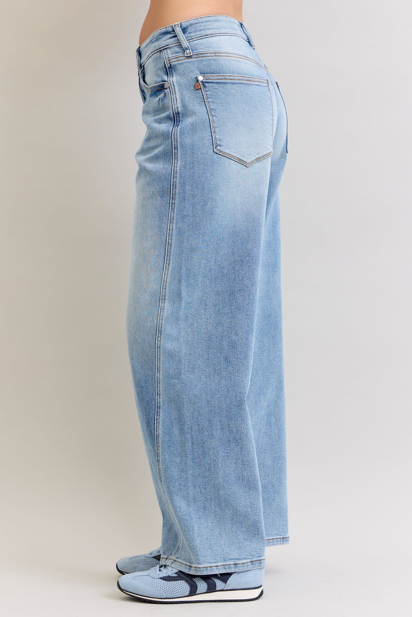 JUDY BLUE RIGID MAGIC