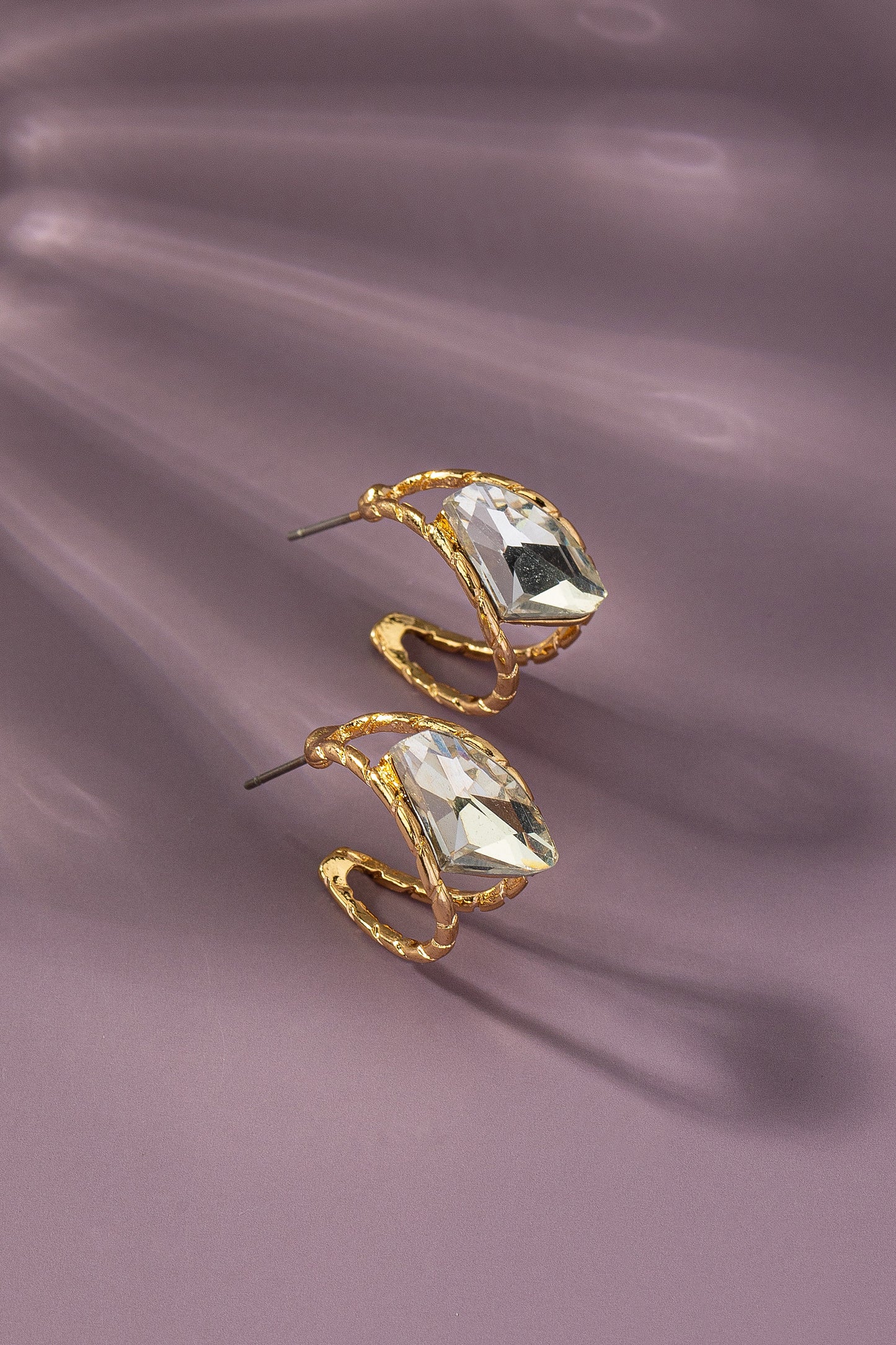 GLITZY HOOP EARRINGS