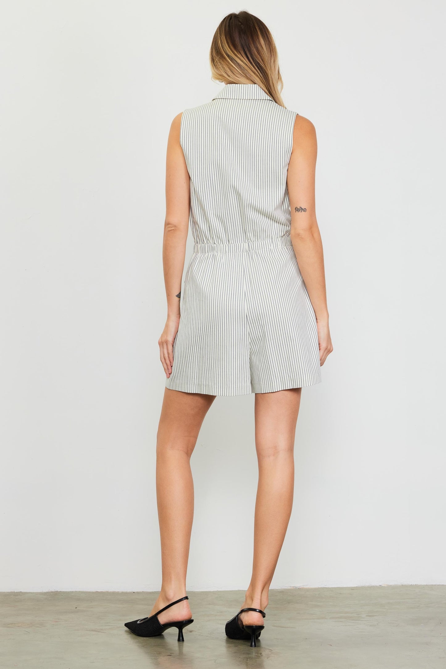 SIMPLY SOPHISTICATED ROMPER