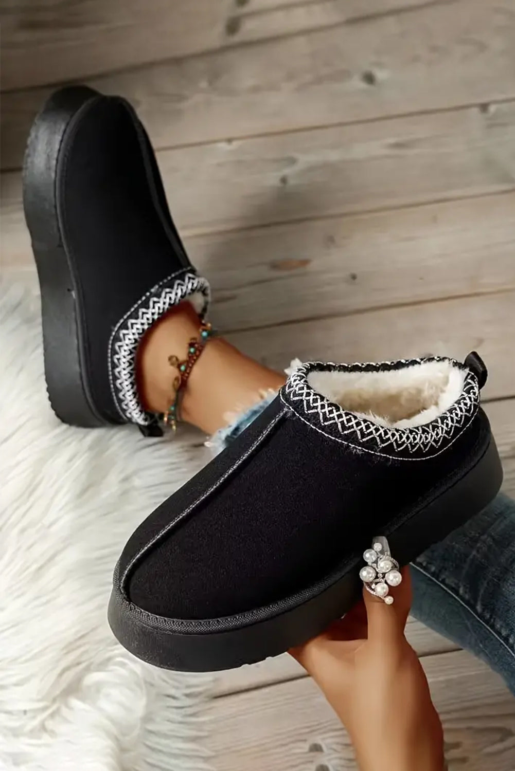 SOLE TO SOUL SNOW BOOTS
