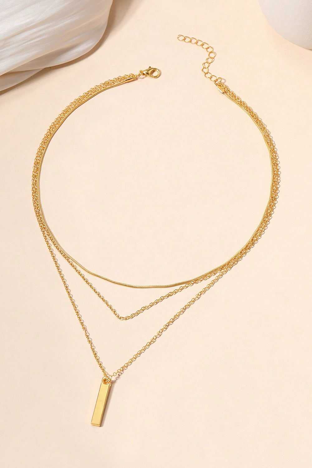 CALI NECKLACE