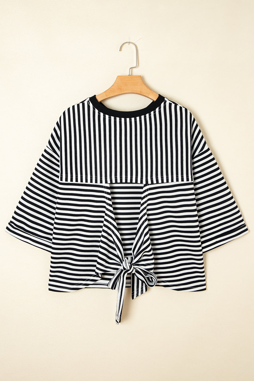 BREEZY TEE