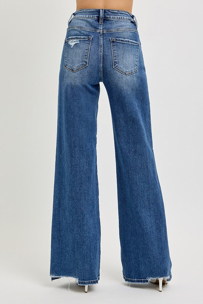 WALK MY WAY RISEN JEANS