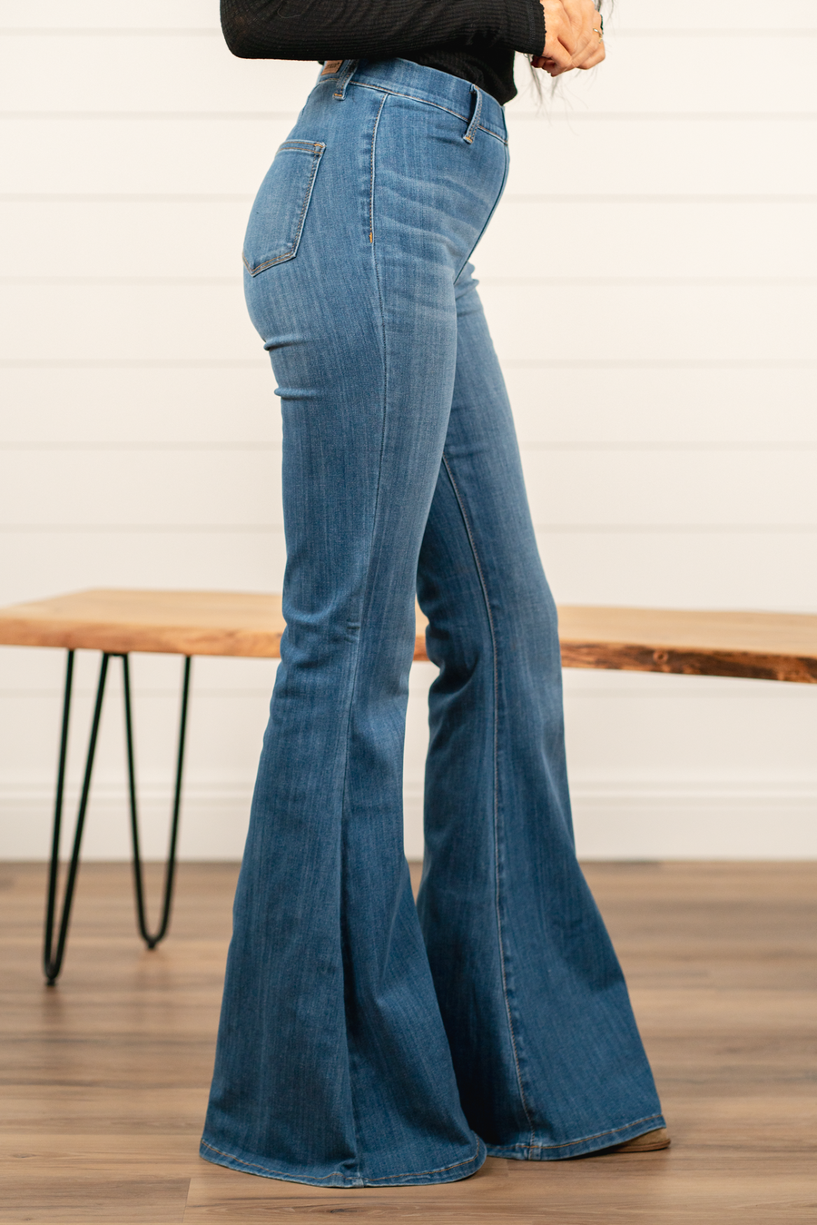 GROOVY SUPER FLARE JEANS