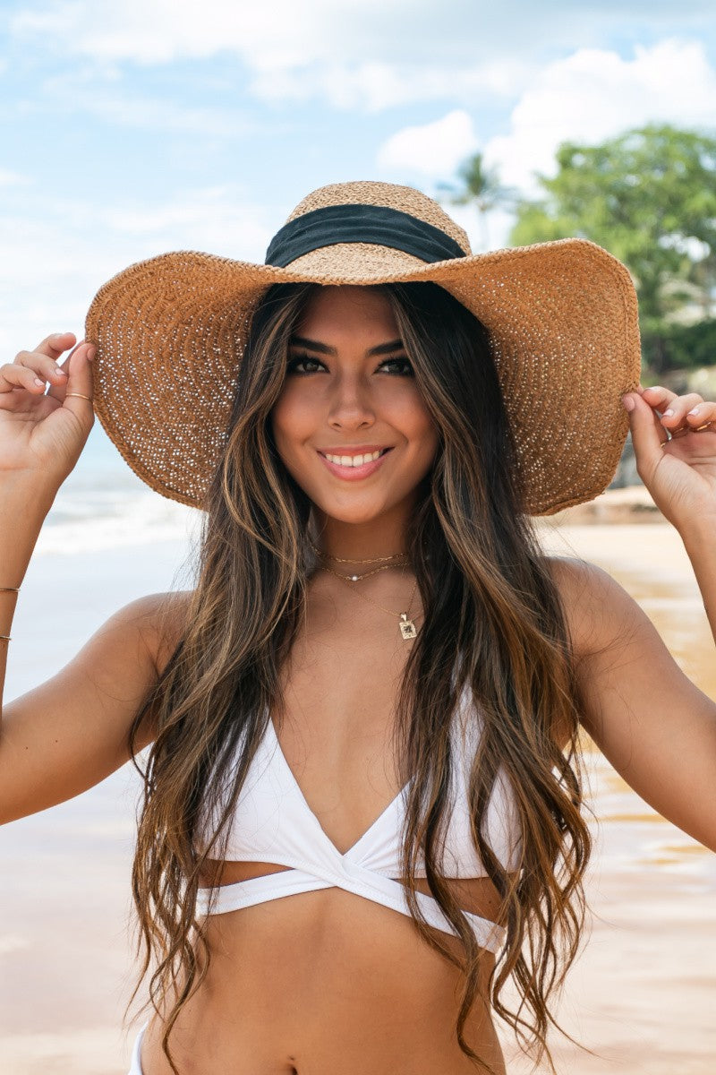 SOAK IN THE SUN HAT