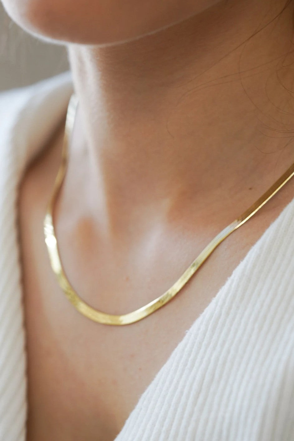 LIA NECKLACE