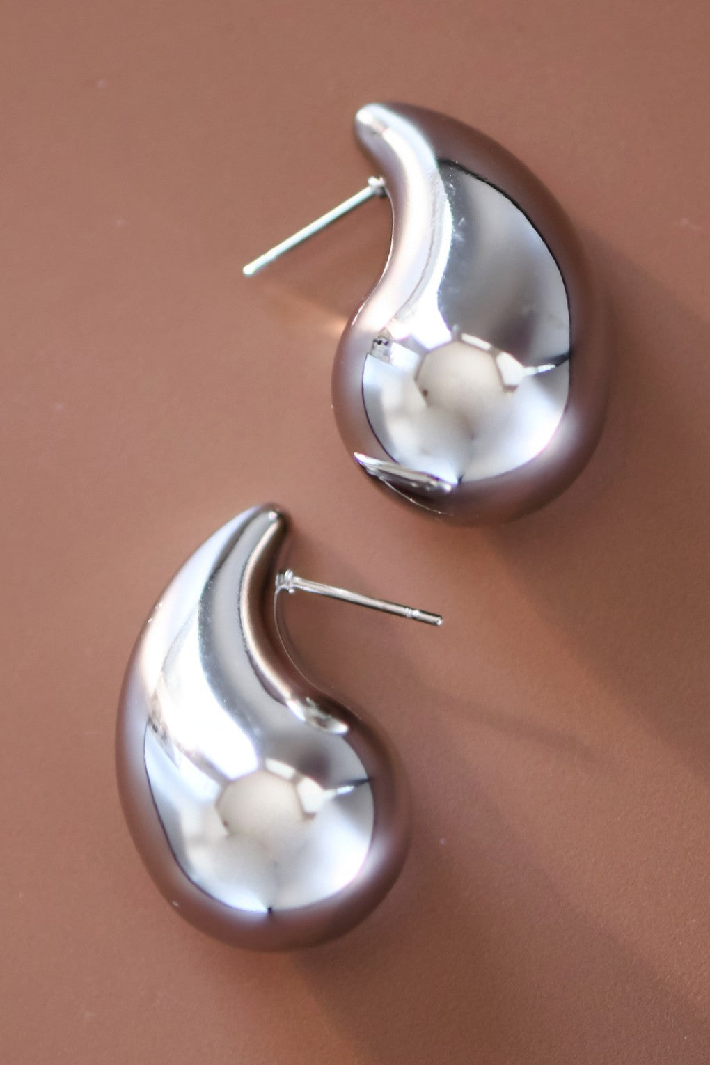 IRIS EARRINGS