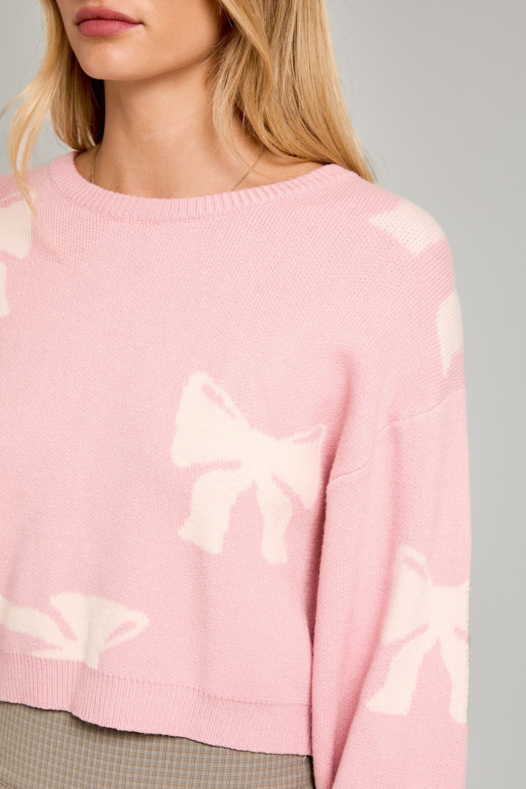 COQUETTE GIRL SWEATER