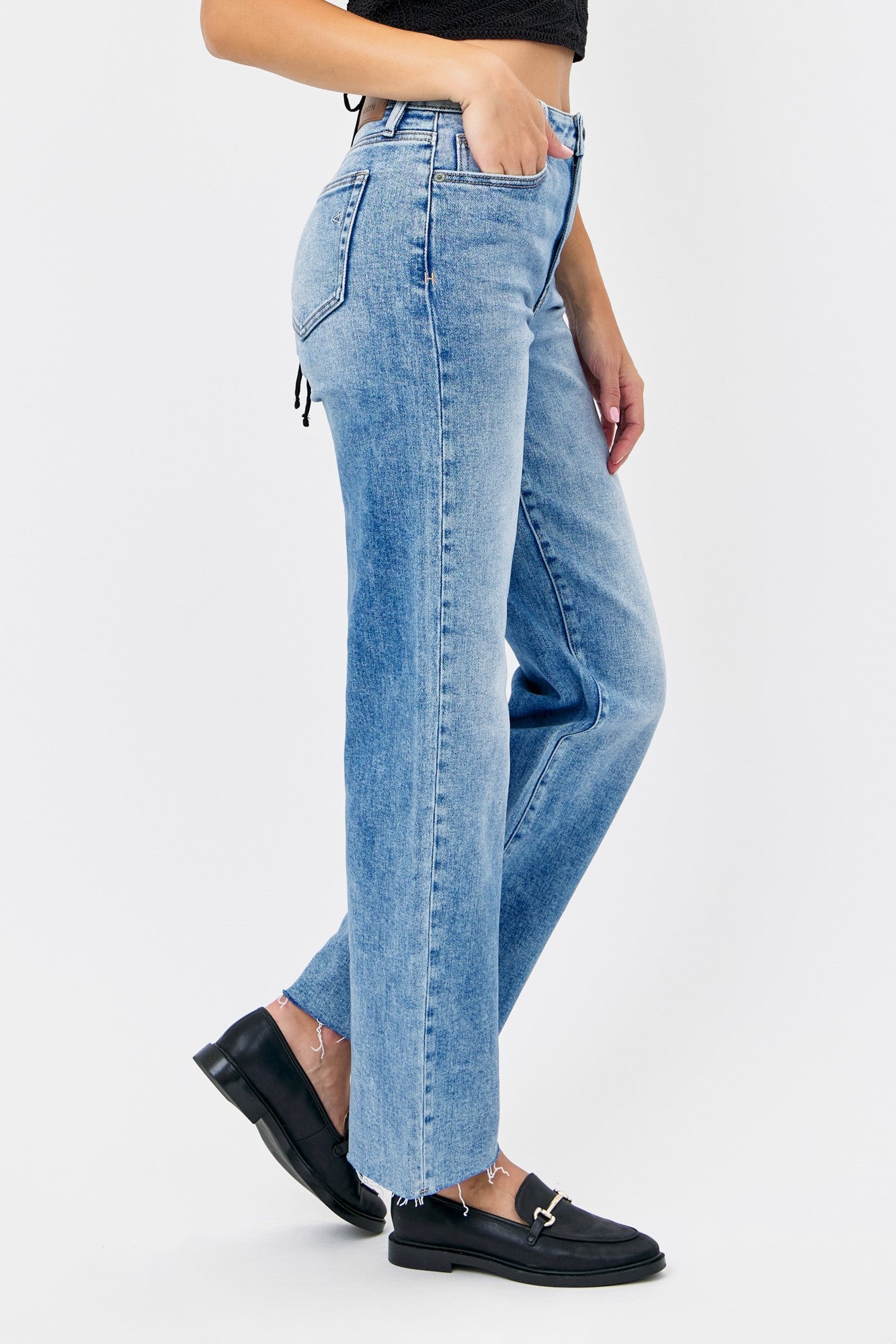 ELLA HIGH RISE JEAN