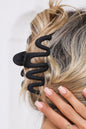 BLACK WAVE CLIP