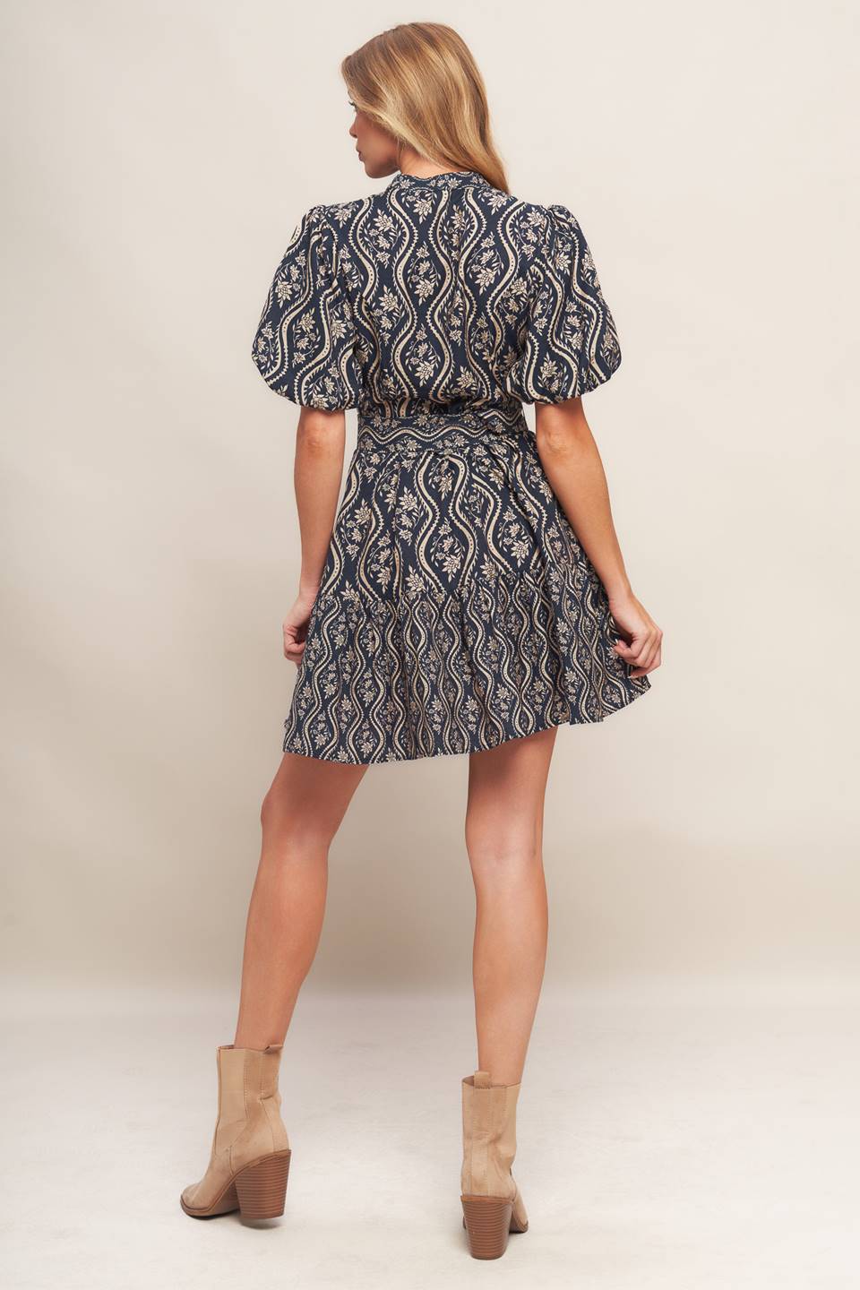 HUG ME CLOSE DRESS