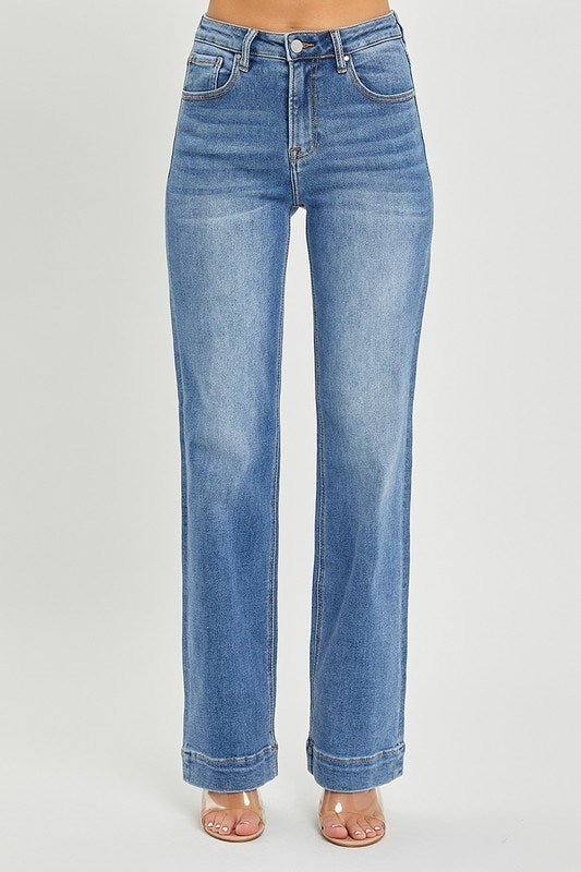 SATURDAY NIGHT RISEN JEANS