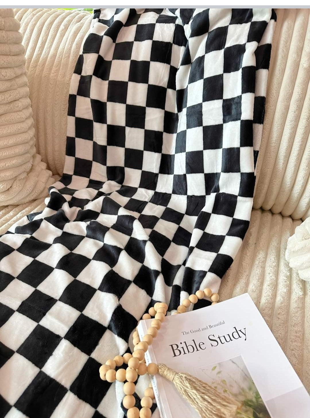 CHECKMATE THROW BLANKET