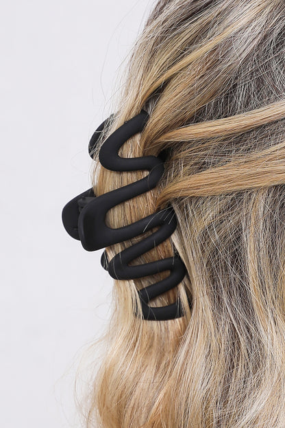 BLACK WAVE CLIP