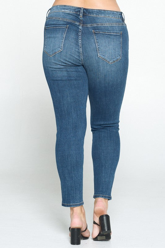 MICA PLUS SIZE SKINNY ANKLE JEANS