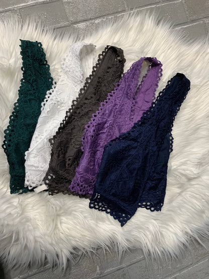HALTER LACE BRALETTE